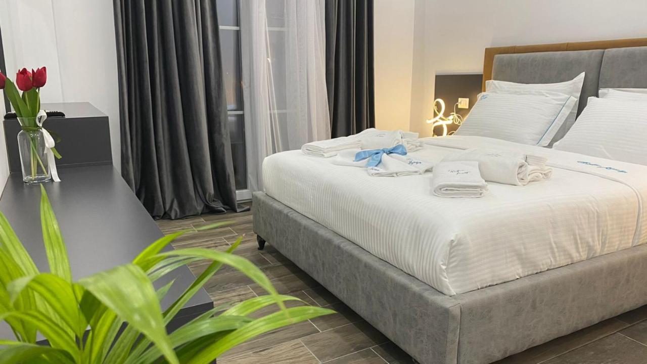 Bujtina Xhabakja Otel Belsh Dış mekan fotoğraf
