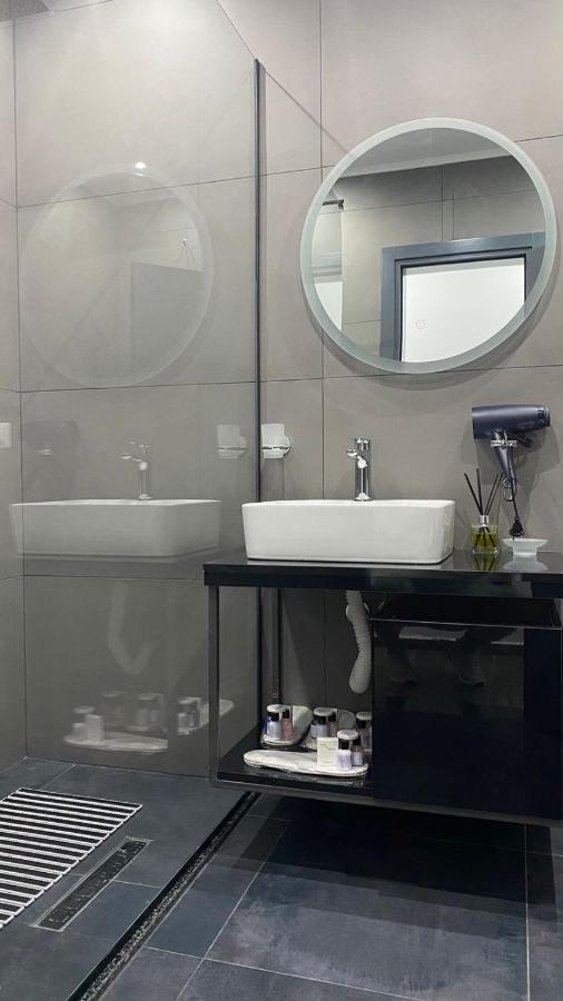 Bujtina Xhabakja Otel Belsh Dış mekan fotoğraf