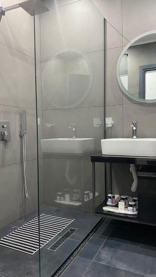 Bujtina Xhabakja Otel Belsh Dış mekan fotoğraf